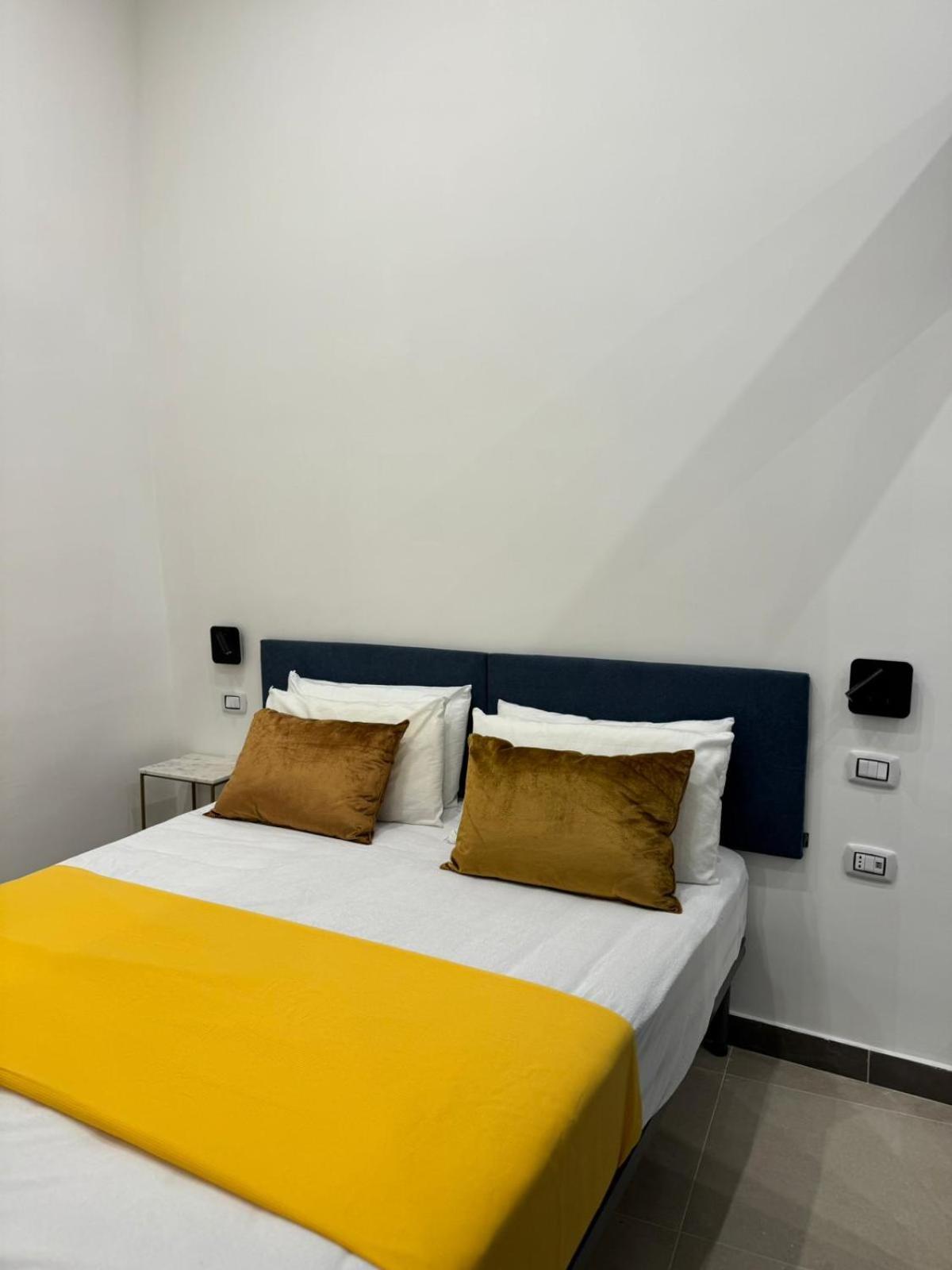 Art Suite San Liborio Naples Exterior photo
